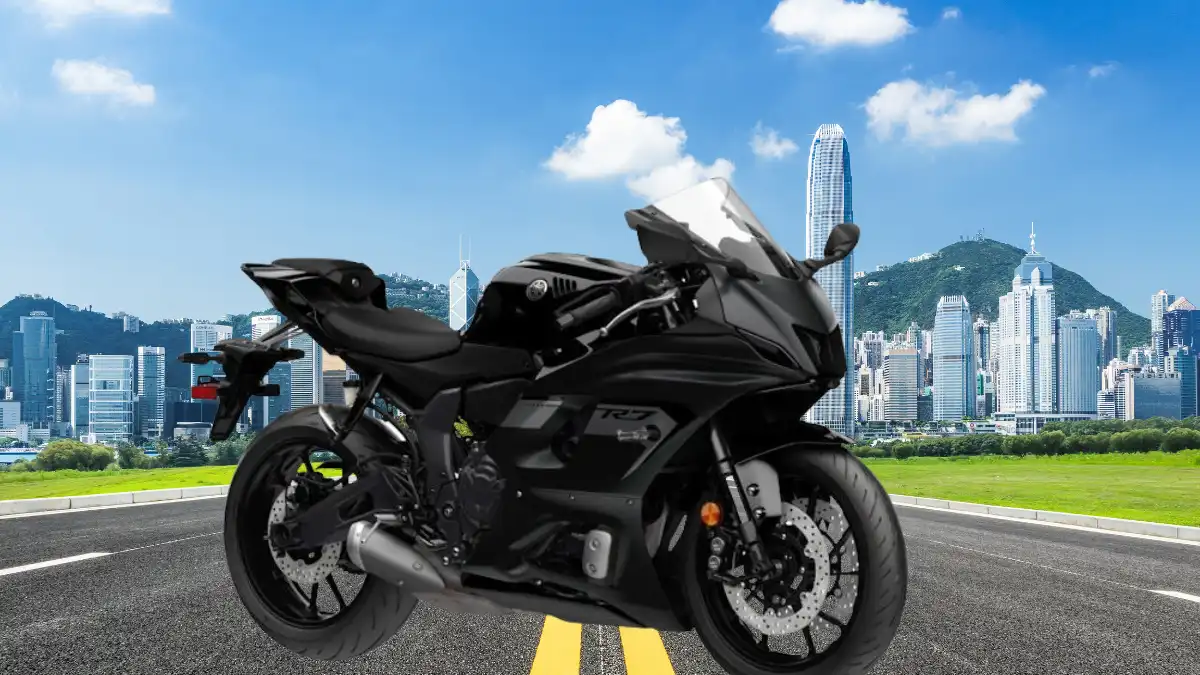 Yamaha R7